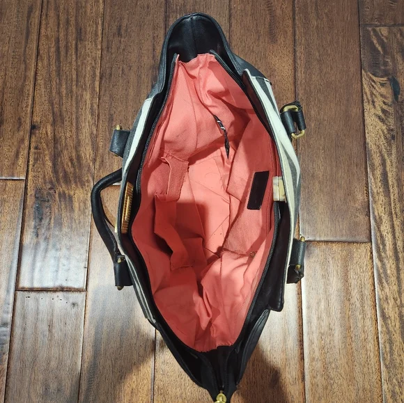 Dynamite bag - Picture 4 of 6